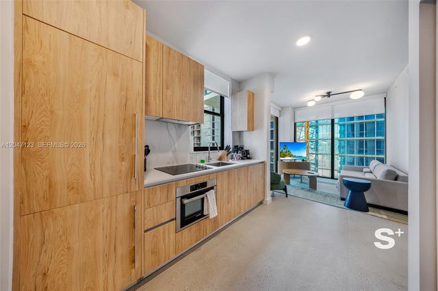 11 NE 6th Street 2307, Miami, FL 33132