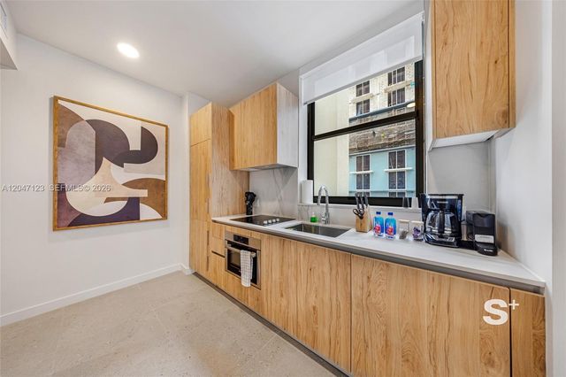 11 NE 6th Street 2307, Miami, FL 33132