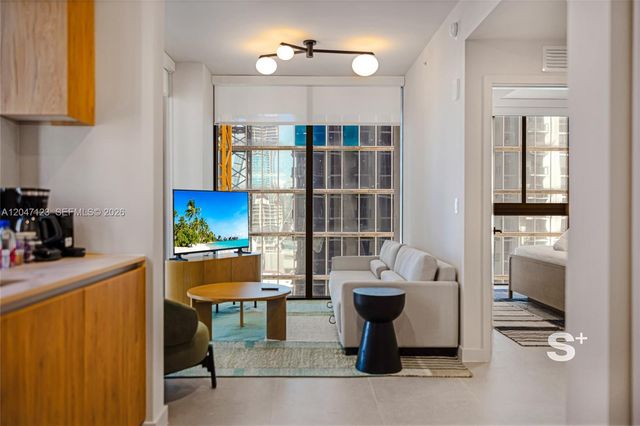 11 NE 6th Street 2307, Miami, FL 33132