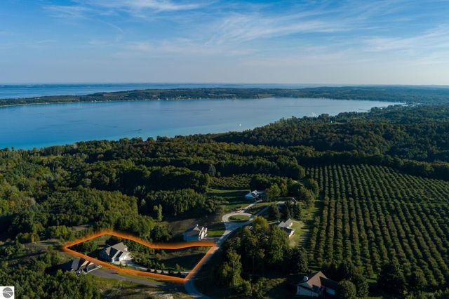 1872 N Blue Water Court, Suttons Bay, MI 49682