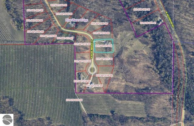 1872 N Blue Water Court, Suttons Bay, MI 49682