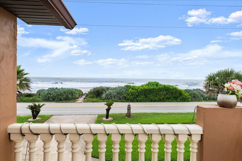Image 66 of property listing at 3580 OCEAN SHORE BOULEVARD, Ormond Beach, FL 32176