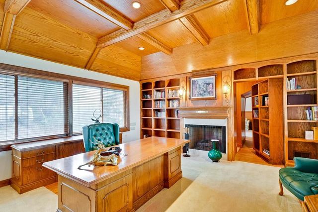 21697 Rainbow Drive, Cupertino, CA 95014