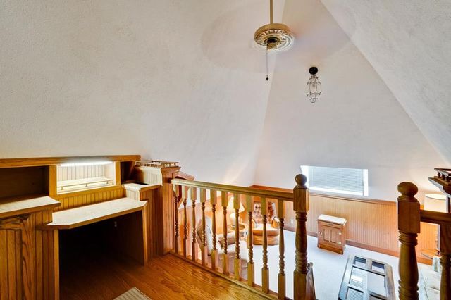 21697 Rainbow Drive, Cupertino, CA 95014