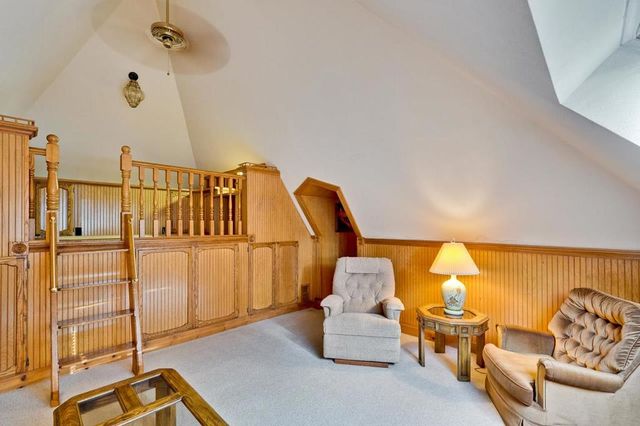 21697 Rainbow Drive, Cupertino, CA 95014