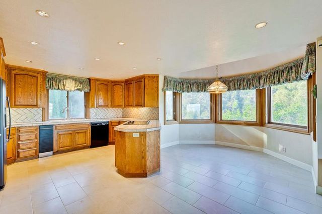 21697 Rainbow Drive, Cupertino, CA 95014