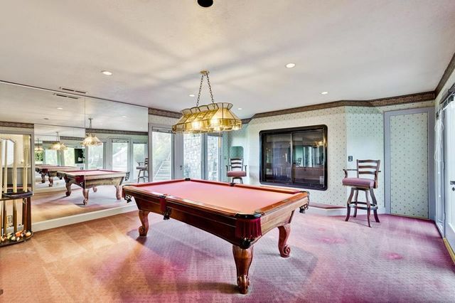 21697 Rainbow Drive, Cupertino, CA 95014