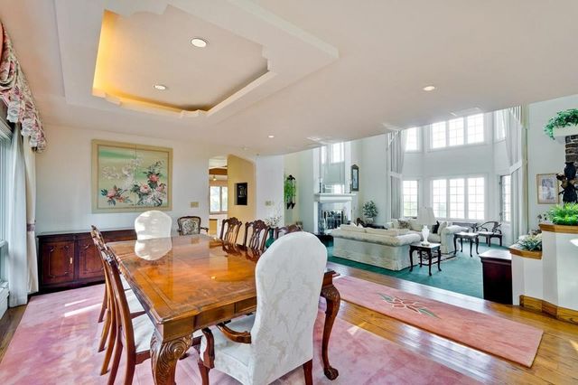 21697 Rainbow Drive, Cupertino, CA 95014