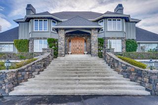 21697 Rainbow Drive, Cupertino, CA 95014