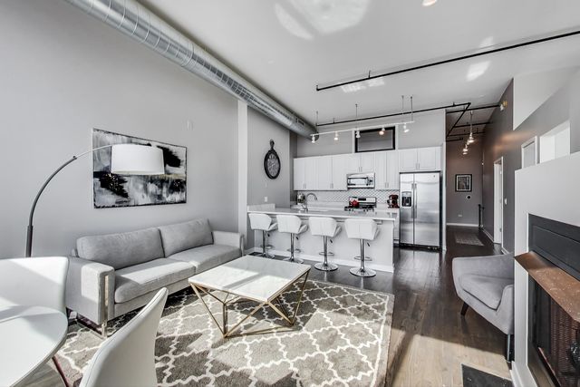 1224 W VAN BUREN Street 809, Chicago, IL 60607