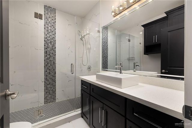 1706 Lago Michigan, Edinburg, TX 78542