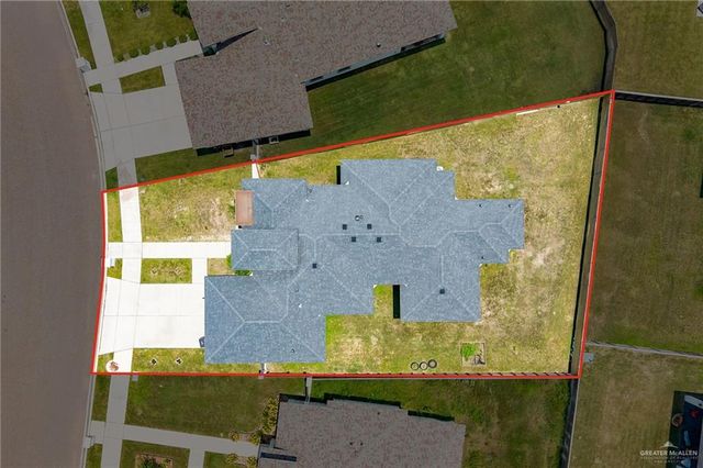 1706 Lago Michigan, Edinburg, TX 78542