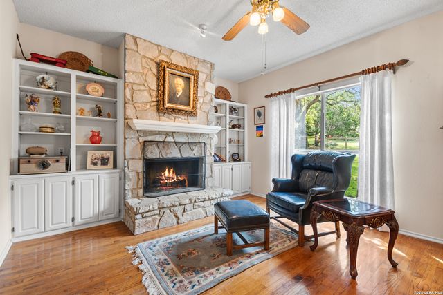 8519 ALYDAR CIR, Boerne, TX 78015