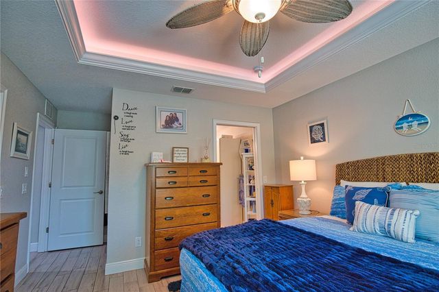 9081 BENSONHURST LN, Englewood, FL 34224