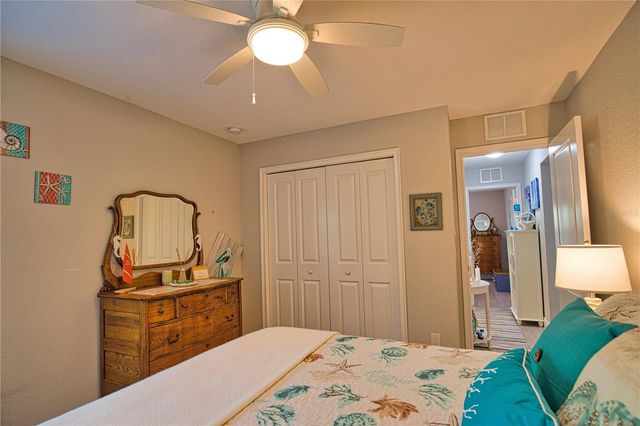 9081 BENSONHURST LN, Englewood, FL 34224