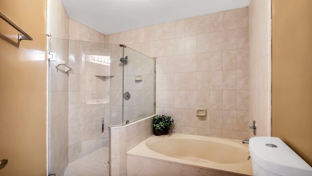 9720 SW 12th Street, Pembroke Pines, FL 33025