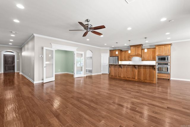2 Valley Ranch Cove, Little Rock, AR 72223