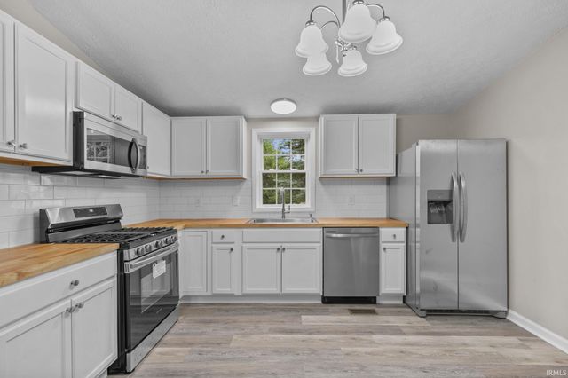 101 Clayton Street, Rochester, IN 46975
