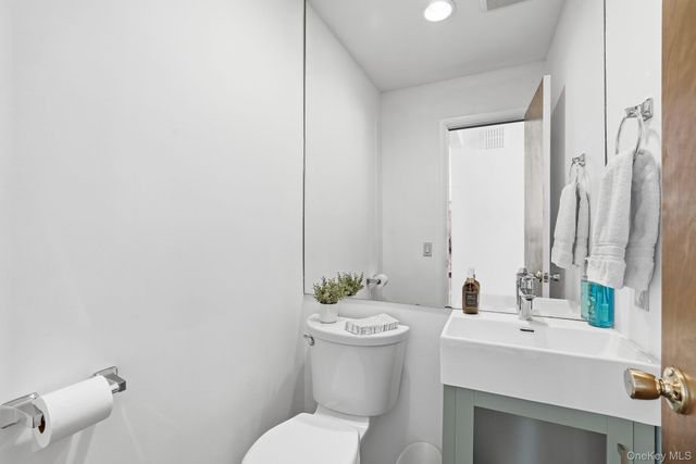 114 Old Lyme Road, Chappaqua, NY 10514