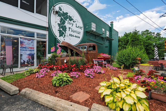 16 N Main Street, Dry Ridge, KY 41035