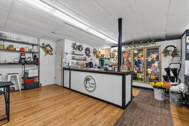 16 N Main Street, Dry Ridge, KY 41035