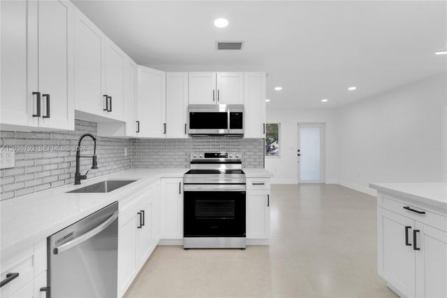 8660 SW 125th Terrace, Miami, FL 33156