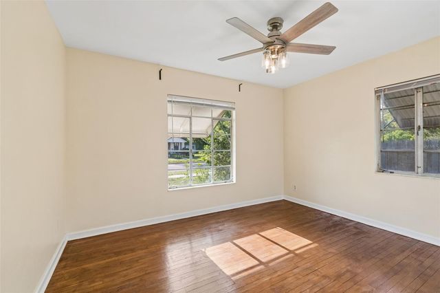 1101 27TH STREET N, St Petersburg, FL 33713