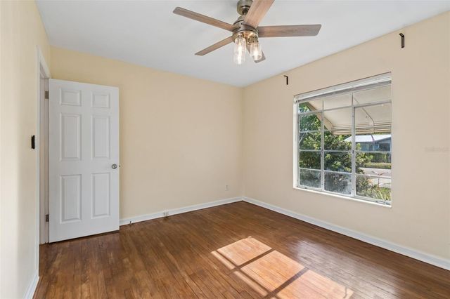 1101 27TH STREET N, St Petersburg, FL 33713