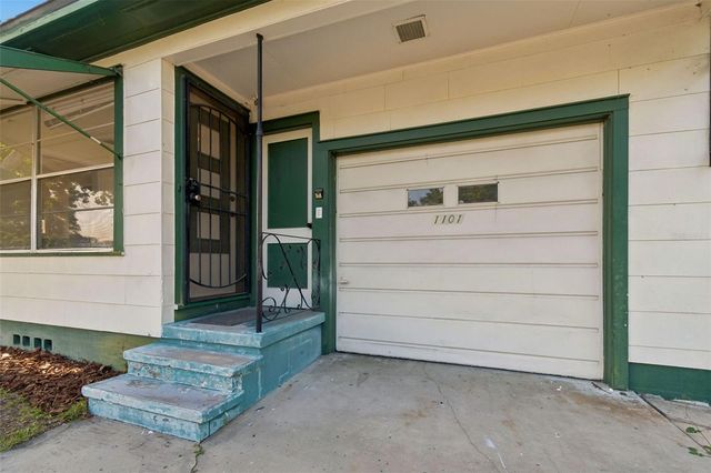 1101 27TH STREET N, St Petersburg, FL 33713