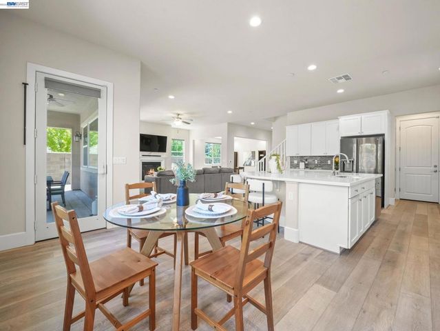 7200 Kylemore Court, Dublin, CA 94568