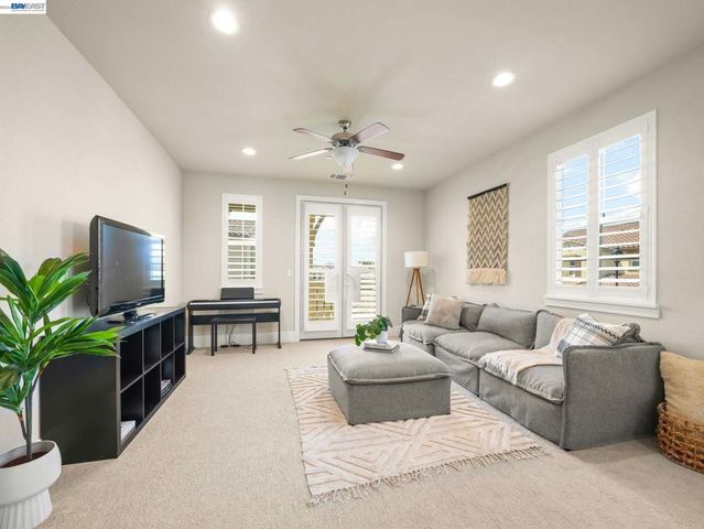 7200 Kylemore Court, Dublin, CA 94568