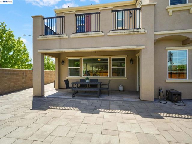 7200 Kylemore Court, Dublin, CA 94568