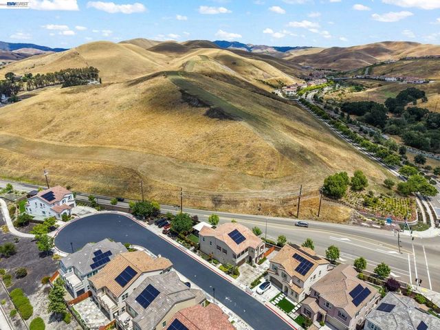 7200 Kylemore Court, Dublin, CA 94568