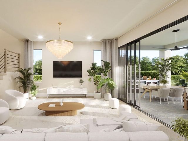 2119 Eagle Oaks Lane, West Palm Beach, FL 33401