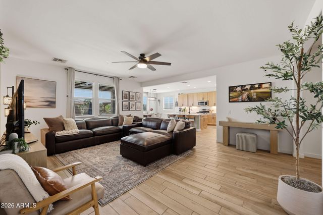 12617 W LAWRENCE Road, Glendale, AZ 85307