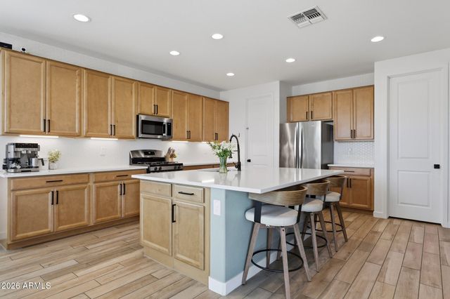 12617 W LAWRENCE Road, Glendale, AZ 85307