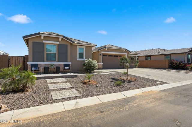 12617 W LAWRENCE Road, Glendale, AZ 85307