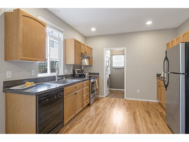 2214 Se 174TH Pl, Vancouver, WA 98683
