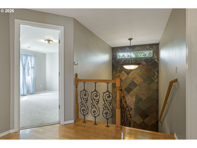 2214 Se 174TH Pl, Vancouver, WA 98683