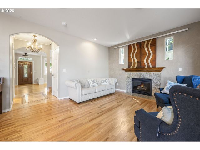 2214 Se 174TH Pl, Vancouver, WA 98683