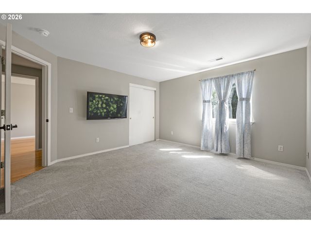 2214 Se 174TH Pl, Vancouver, WA 98683