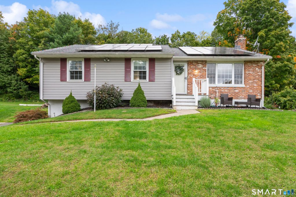 273 Winthrop Drive, Cheshire, CT 06410