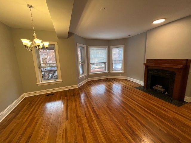 926 W Belle Plaine Avenue 1W, Chicago, IL 60613