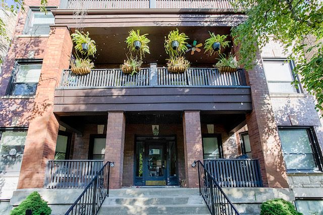 926 W Belle Plaine Avenue 1W, Chicago, IL 60613
