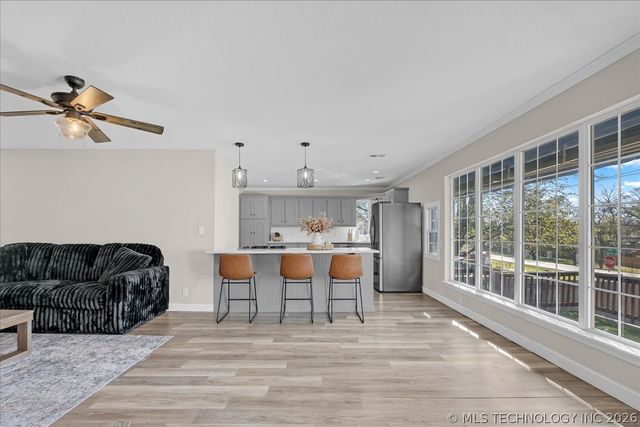 7122 E 100th Place, Tulsa, OK 74133