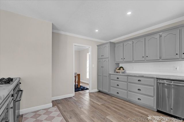 7122 E 100th Place, Tulsa, OK 74133