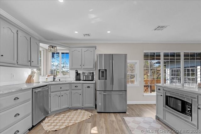 7122 E 100th Place, Tulsa, OK 74133