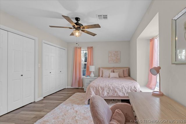 7122 E 100th Place, Tulsa, OK 74133