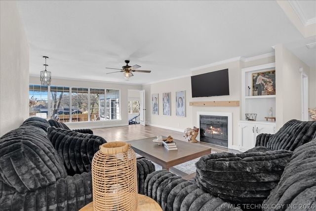 7122 E 100th Place, Tulsa, OK 74133