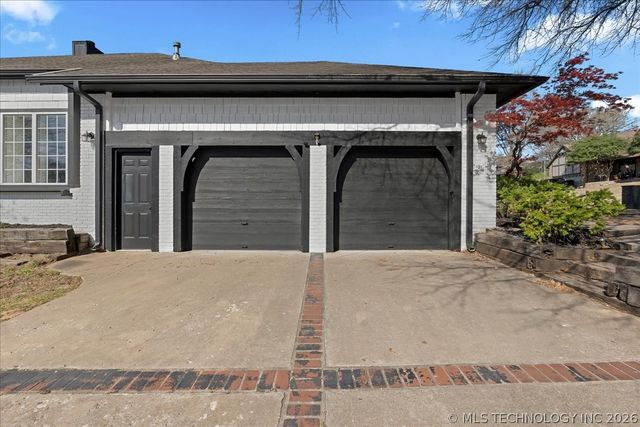 7122 E 100th Place, Tulsa, OK 74133